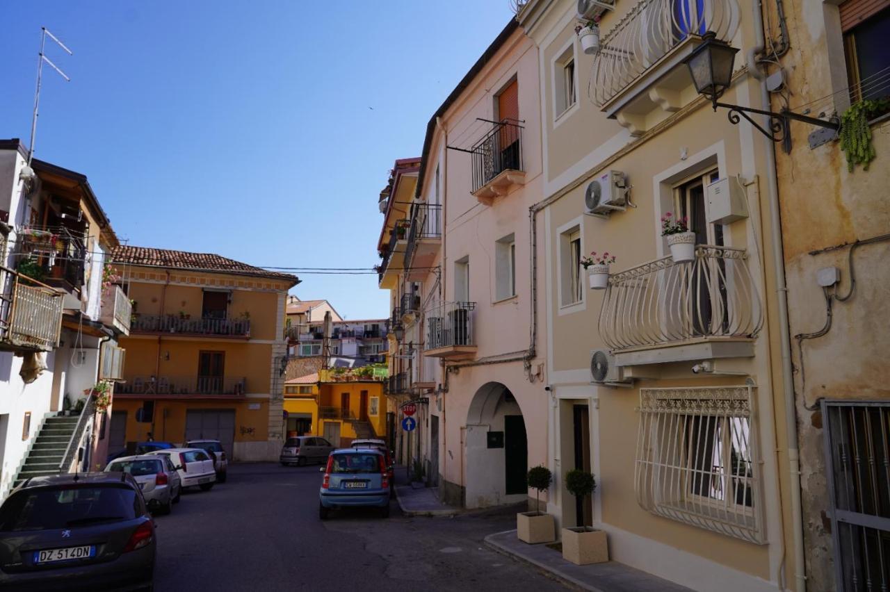 4ROOMS b&b - HOLIDAY HOME Lamezia Terme Exterior foto